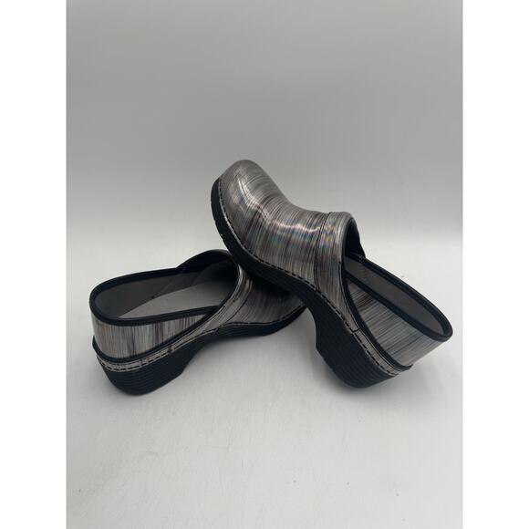 Dansko LT PRO Women's LIGHTLY USED Clogs Prism Metallic EU Size 39 Regular - Picture 8 of 12
